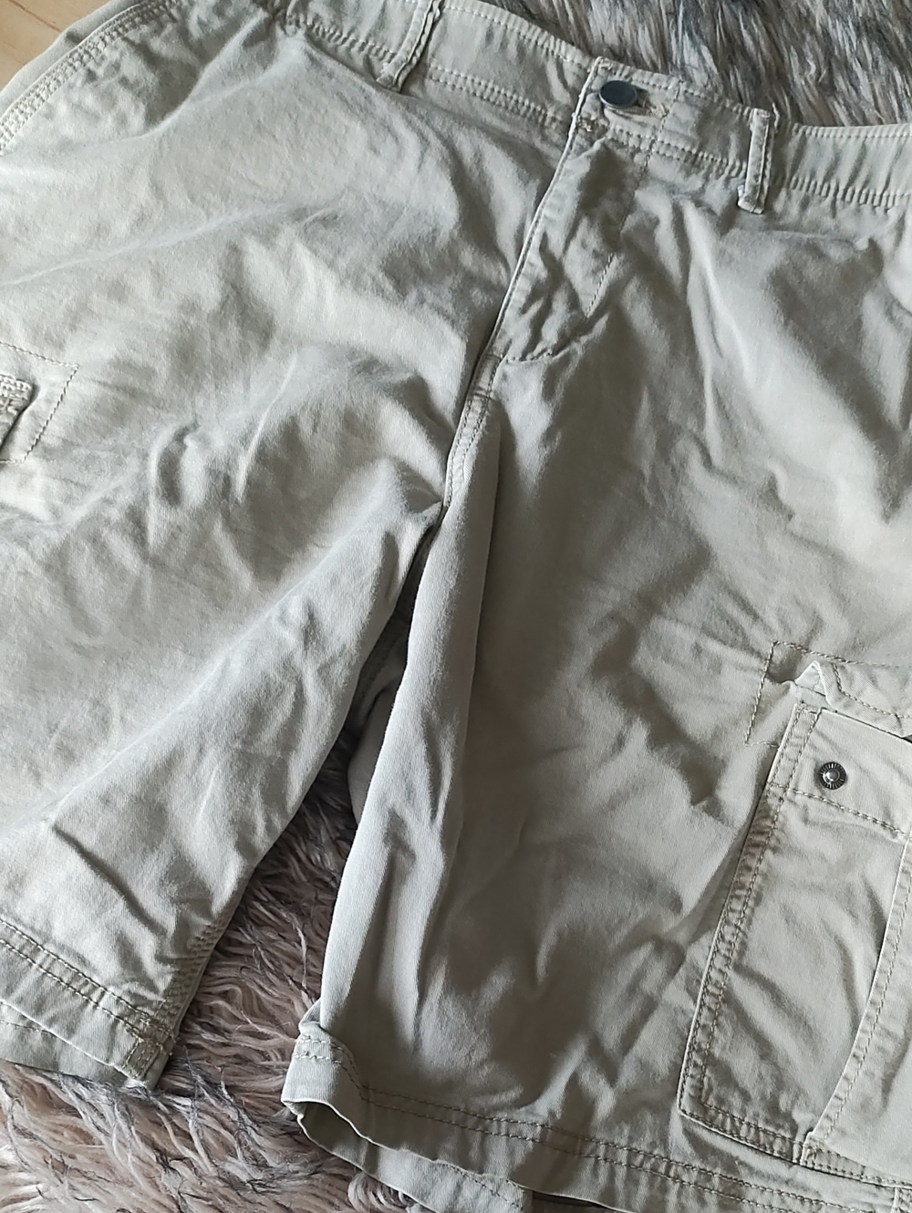 George Light Khaki Cargo Shorts